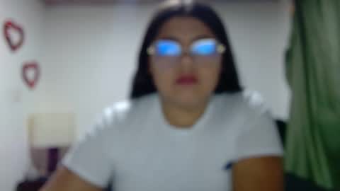 Snapshot of kimmy_kimmy_ chatting on 09-24-25, 03:43 Kimmy online show from 09-24-25, 03:43
