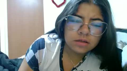 Snapshot of kimmy_kimmy_ chatting on 11-28-25, 03:14 Kimmy online show from 11-28-25, 03:14