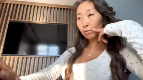 Snapshot of kimmy_sunn chatting on 09-29-25, 08:41 Kimmy online show from 09-29-25, 08:41
