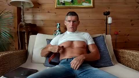 kimonoblues online show from 12-18-25, 09:59