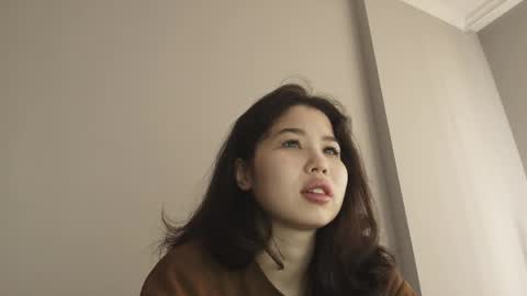 Kimi online show from 04-19-26, 03:06