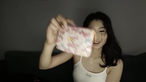 Kimi online show from 04-25-26, 03:20