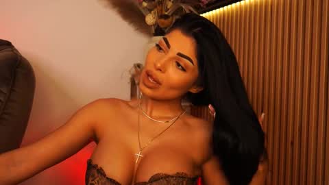 Snapshot of kimybroox chatting on 01-10-26, 12:45 Andreea online show from 01-10-26, 12:45