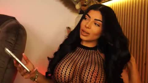 Snapshot of kimybroox chatting on 01-16-26, 11:42 Andreea online show from 01-16-26, 11:42