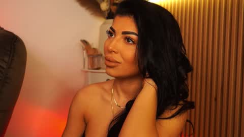 Snapshot of kimybroox chatting on 02-25-26, 11:36 Andreea online show from 02-25-26, 11:36