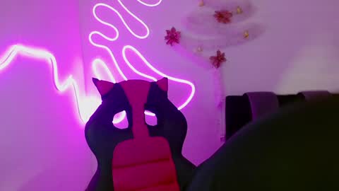 Snapshot of kind_scarlett chatting on 12-10-24, 11:08 Kind Scarlett online show from 12-10-24, 11:08