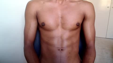 Snapshot of kinda_horny_right_now chatting on 03-09-25, 03:22 Isaac online show from 03-09-25, 03:22