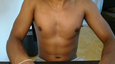 Isaac online show from 05-19-26, 10:54