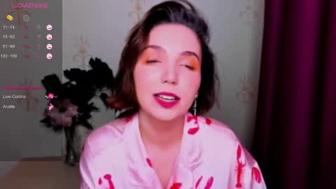 Hazel online show from 10-06-25, 12:13