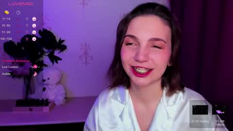 Hazel online show from 02-26-26, 12:20