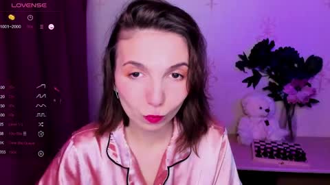 Hazel online show from 03-19-26, 10:58