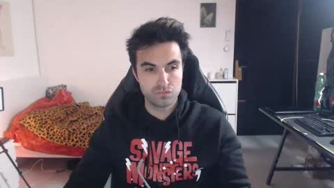 Snapshot of king7045 chatting on 12-24-24, 11:55 king7045 online show from 12-24-24, 11:55