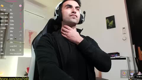 Snapshot of king7045 chatting on 03-06-25, 12:43 king7045 online show from 03-06-25, 12:43