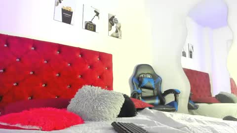 Snapshot of king_ares1 chatting on 05-22-26, 11:16 king_ares1 online show from 05-22-26, 11:16