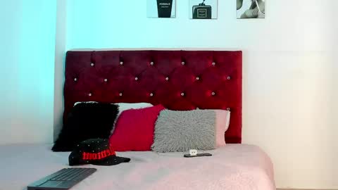 Snapshot of king_ares1 chatting on 05-30-26, 11:07 king_ares1 online show from 05-30-26, 11:07