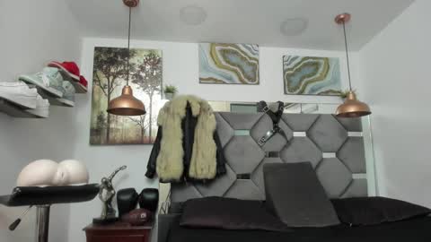 Snapshot of king_fitt_ chatting on 01-23-25, 02:02 HOT MEN BLACK online show from 01-23-25, 02:02