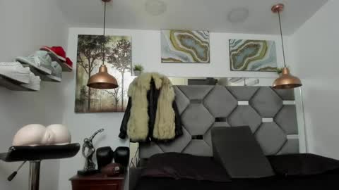 Snapshot of king_fitt_ chatting on 01-27-25, 02:02 HOT MEN BLACK online show from 01-27-25, 02:02