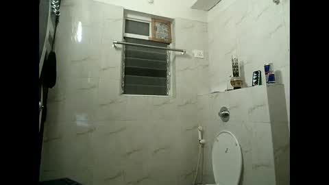 Jay online show from 01-07-25, 03:44