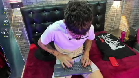 King luxury online show from 05-16-26, 10:36