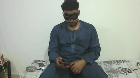Snapshot of king_of_arabians chatting on 05-28-26, 10:40 king_of_arabians online show from 05-28-26, 10:40