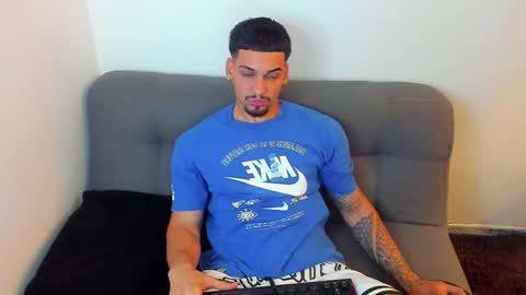 king_of_kings__ online show from 09-29-25, 11:20