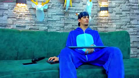 king voy online show from 11-15-25, 09:32