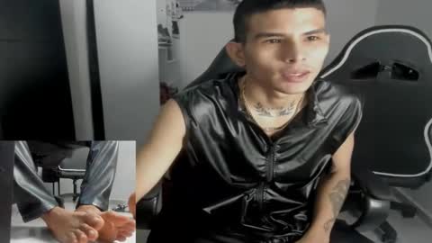 Snapshot of king_warlord chatting on 12-04-25, 06:27 king_warlord online show from 12-04-25, 06:27