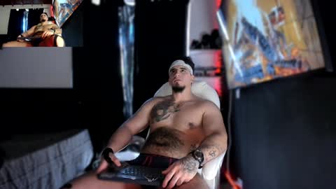 King Bear online show from 01-27-25, 03:26