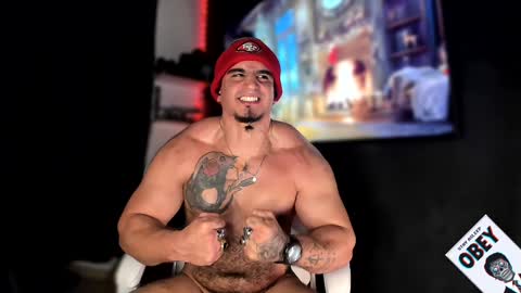 King Bear online show from 02-07-25, 01:22