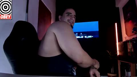 King Bear online show from 11-07-25, 10:15