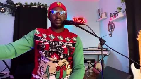 Snapshot of kingcorbra chatting on 12-20-24, 05:47 KC online show from 12-20-24, 05:47