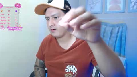 Snapshot of kingdominico chatting on 12-14-25, 08:24 kingdominico online show from 12-14-25, 08:24