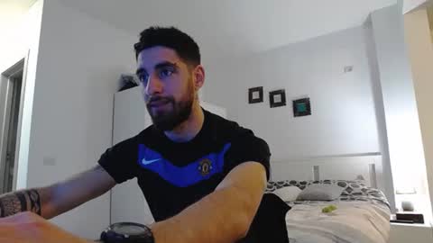 KingKarlos  online show from 03-04-25, 06:50