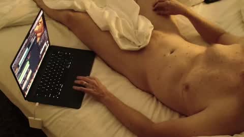 Snapshot of kingofchucktown chatting on 11-02-25, 02:03 KingOfChuckTown online show from 11-02-25, 02:03