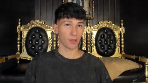  A L E X  online show from 01-07-25, 03:57