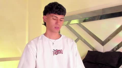  A L E X  online show from 02-20-25, 06:28