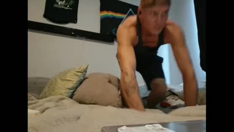 kingrat282130 online show from 10-19-25, 06:52