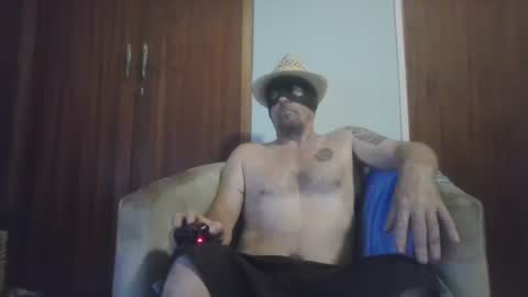 Snapshot of kinkcrystaldude chatting on 03-14-26, 06:46 Tom Hardmen online show from 03-14-26, 06:46