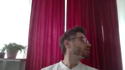 Snapshot of kinksubbydubby chatting on 09-22-25, 09:33 kinksubbydubby online show from 09-22-25, 09:33