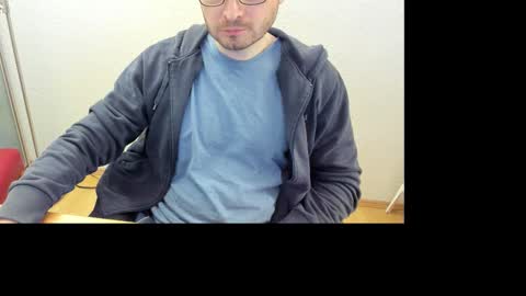 Snapshot of kinksubbydubby chatting on 10-15-25, 09:59 kinksubbydubby online show from 10-15-25, 09:59