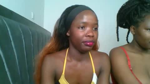 kinky_aria online show from 10-08-25, 06:49