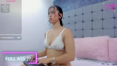 Snapshot of kinky_dakota chatting on 05-16-26, 12:07 dakota online show from 05-16-26, 12:07