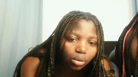 Lola online show from 11-16-25, 10:21