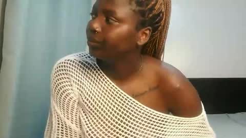 Lola online show from 01-13-26, 10:59