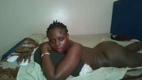 Snapshot of kinky_roey chatting on 03-11-25, 05:49 kinky_roey online show from 03-11-25, 05:49