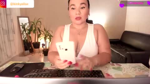 Jenny online show from 12-04-24, 07:39