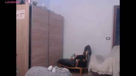 Snapshot of kinkyerikat chatting on 10-04-25, 12:52 Anya online show from 10-04-25, 12:52