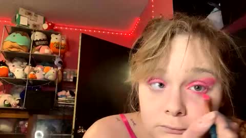 kinkyivy99 online show from 04-16-26, 02:23