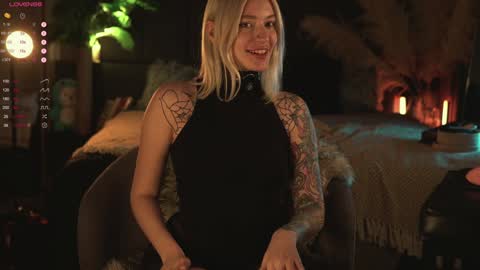 kinkylina_ online show from 12-14-24, 03:25