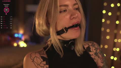 kinkylina_ online show from 01-08-25, 04:22